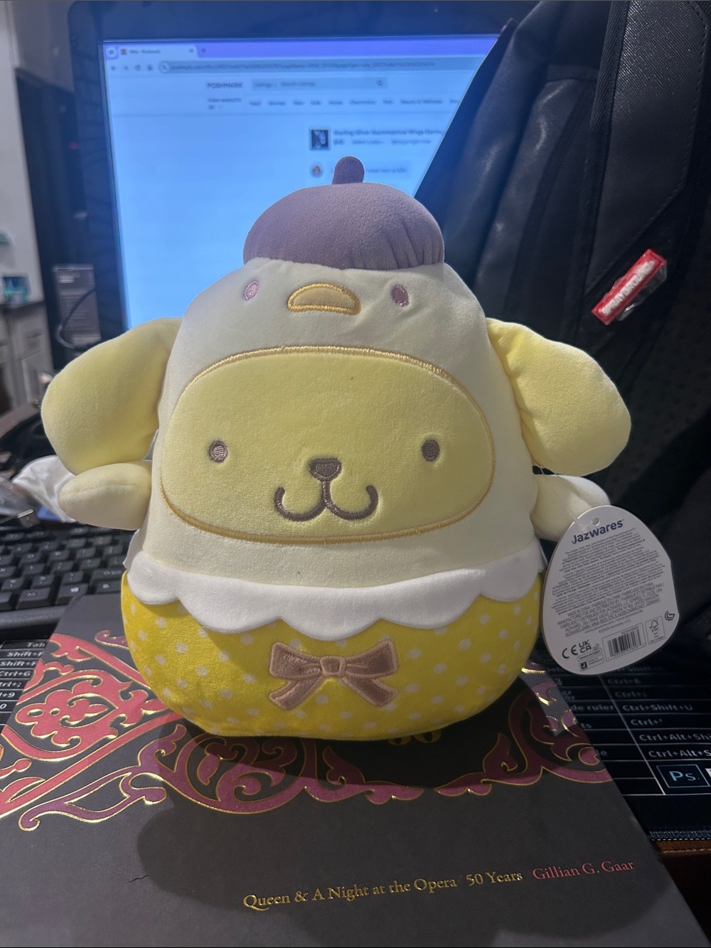 Sanrio Pompompurin Yellow & Cream Egg Plush with Brown Beret